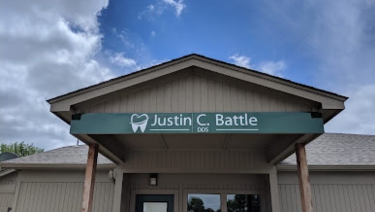 Exterior of Battle Family Dentistry of Claremore